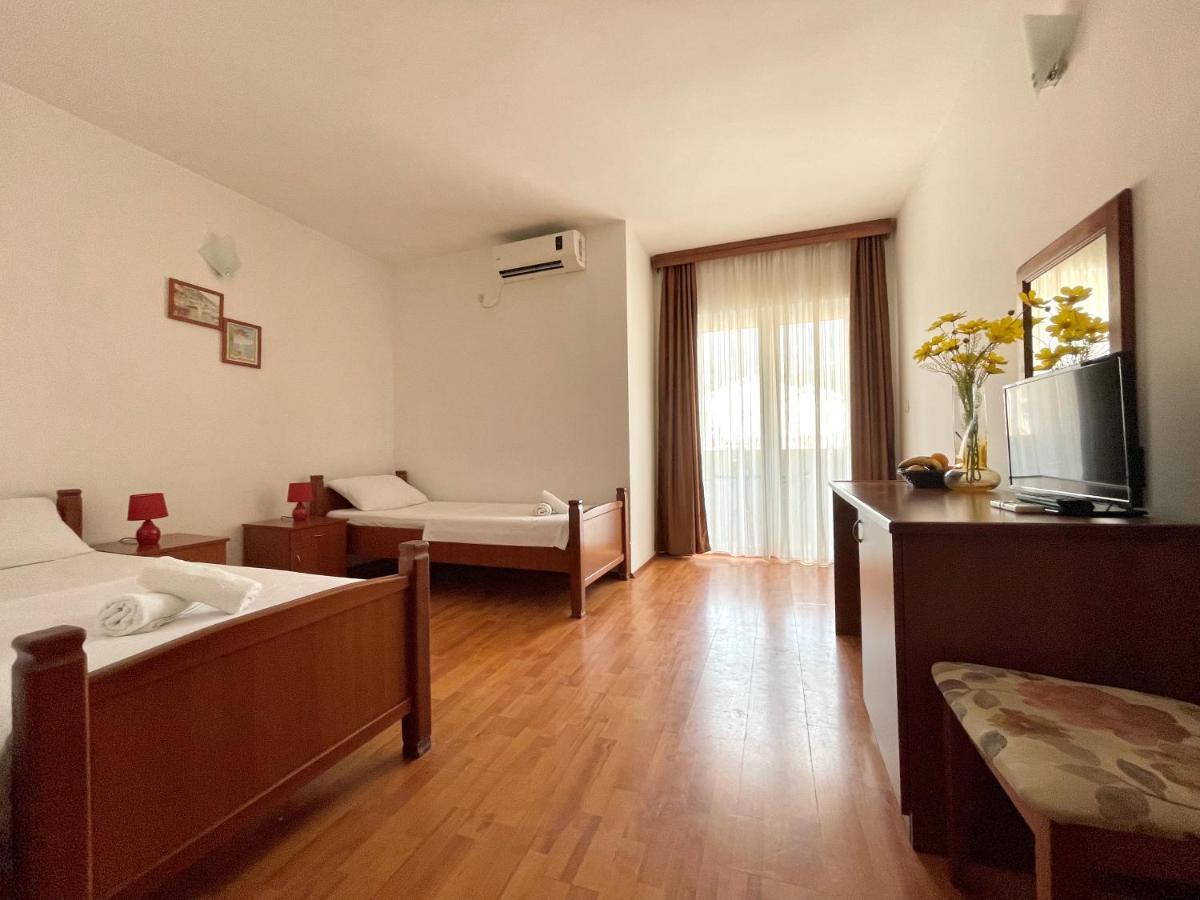 Villa Ns Velji Vinogradi Budva Exterior photo