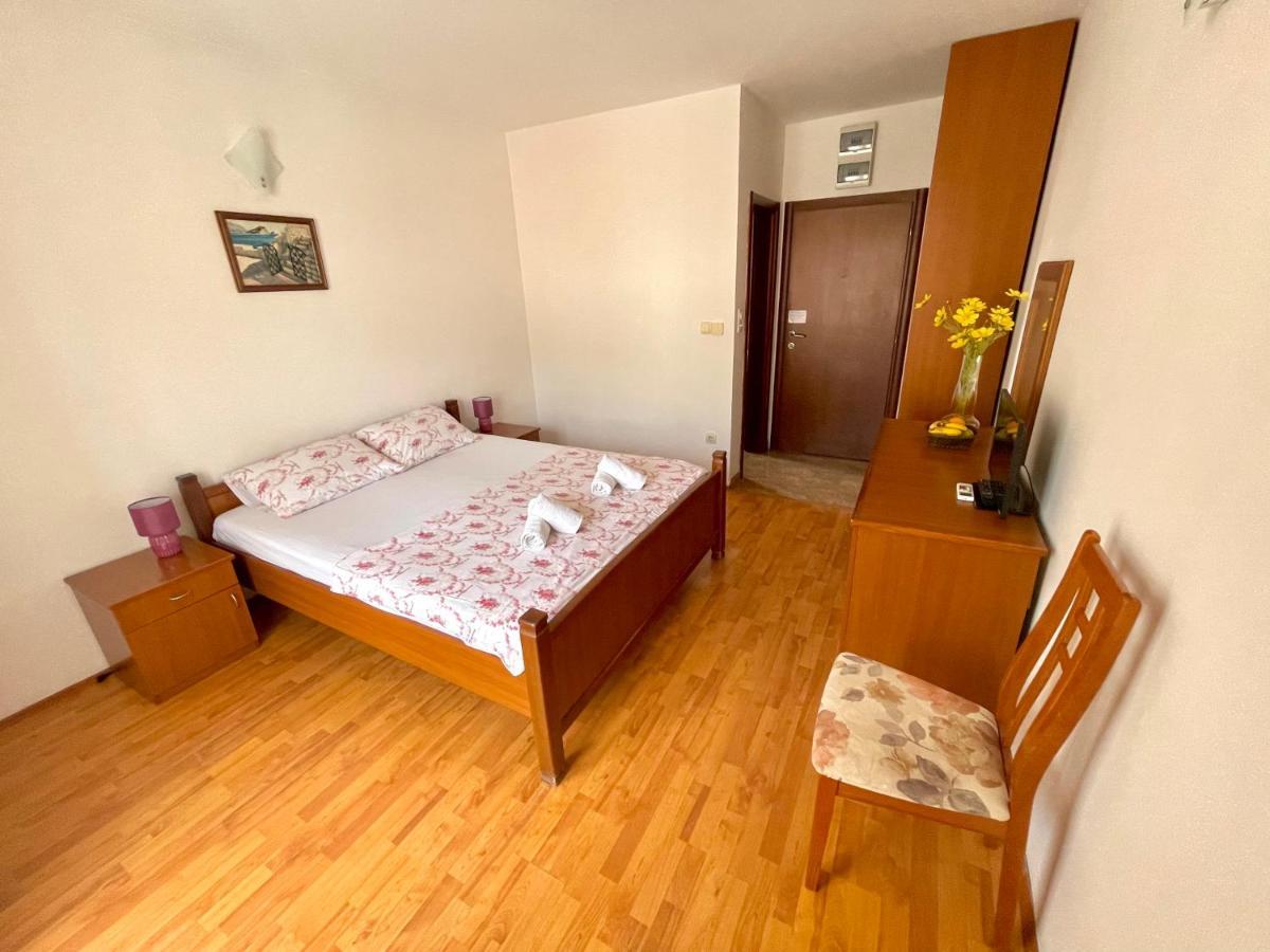 Villa Ns Velji Vinogradi Budva Exterior photo